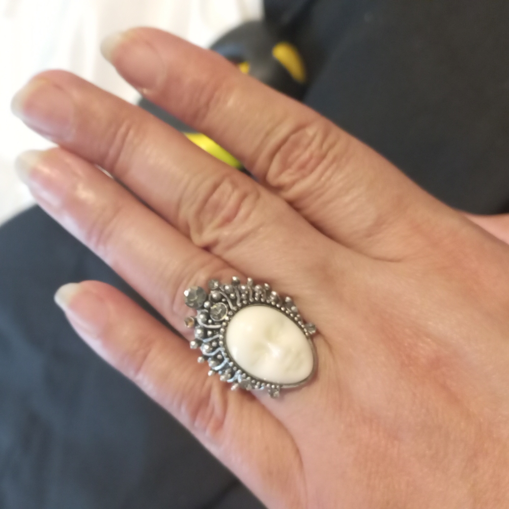 Face ring - Picture 4 of 4